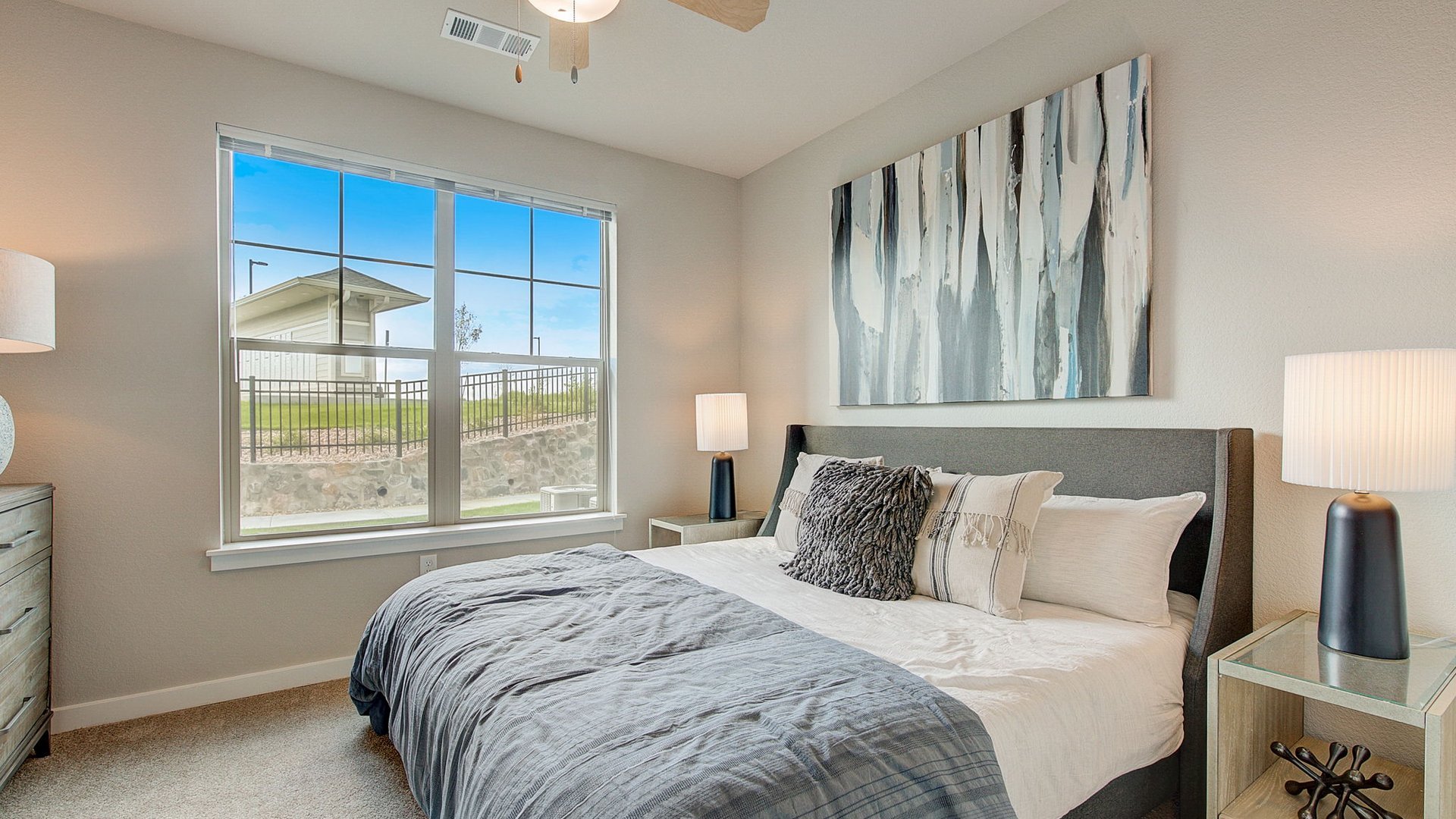 Virtual Tours & Gallery Authentix Lakeville Apartments